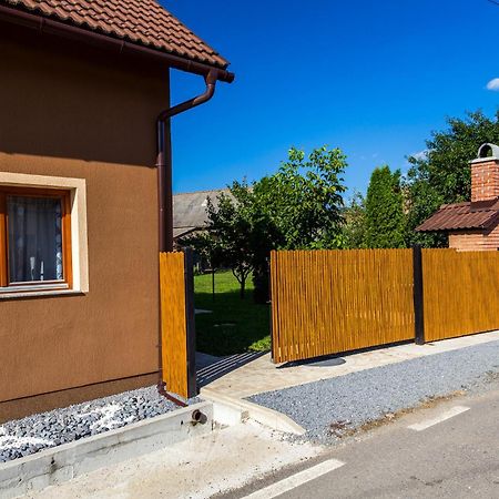 Eross Kulcsoshaz Villa Lăzarea Eksteriør bilde
