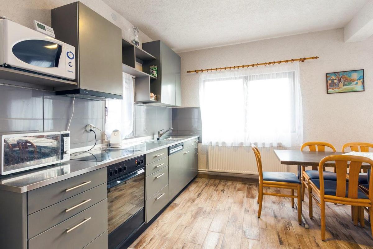 Eross Kulcsoshaz Villa Lăzarea Eksteriør bilde