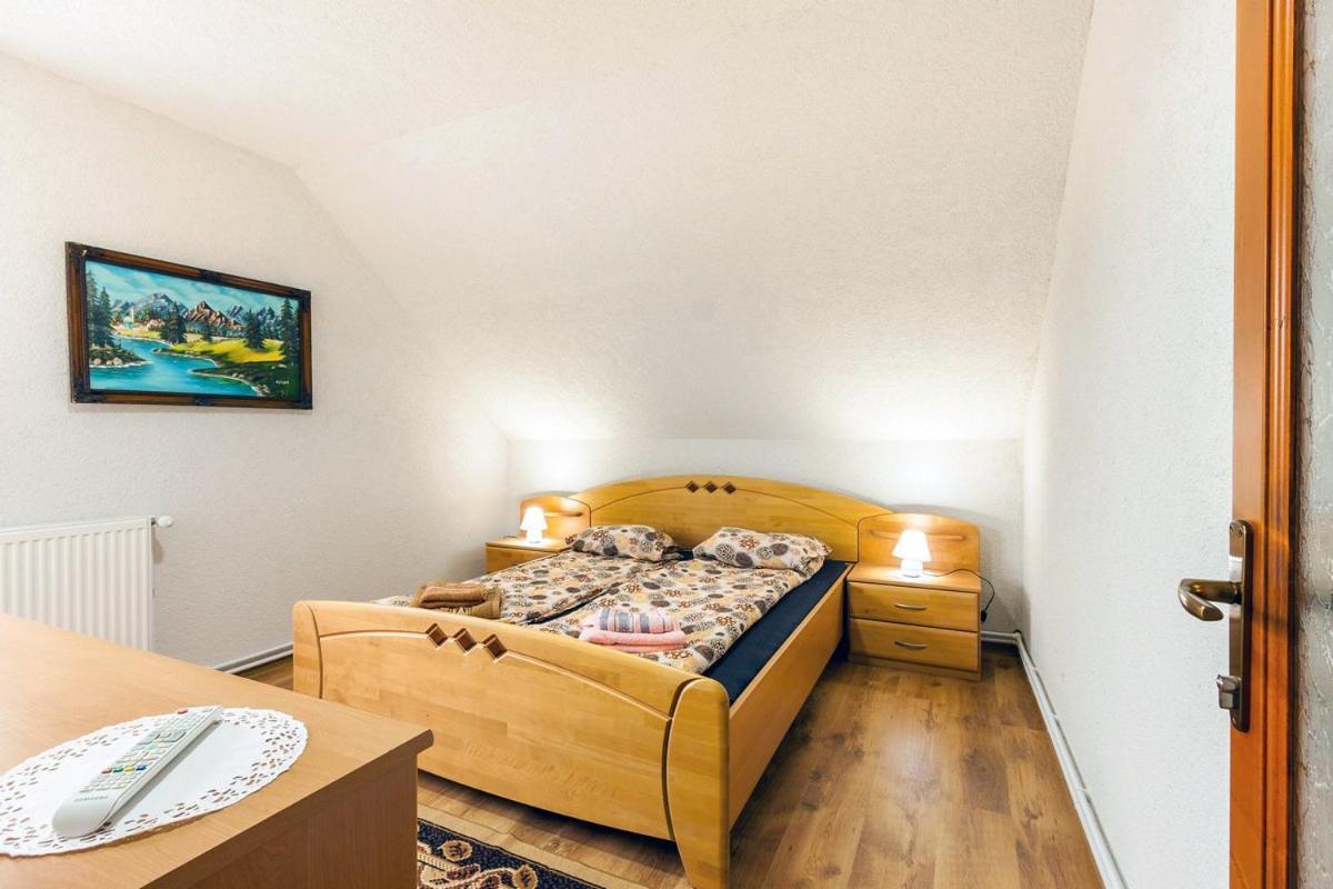 Eross Kulcsoshaz Villa Lăzarea Eksteriør bilde