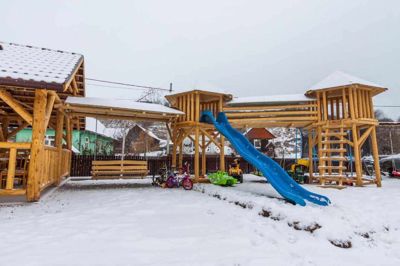 Eross Kulcsoshaz Villa Lăzarea Eksteriør bilde