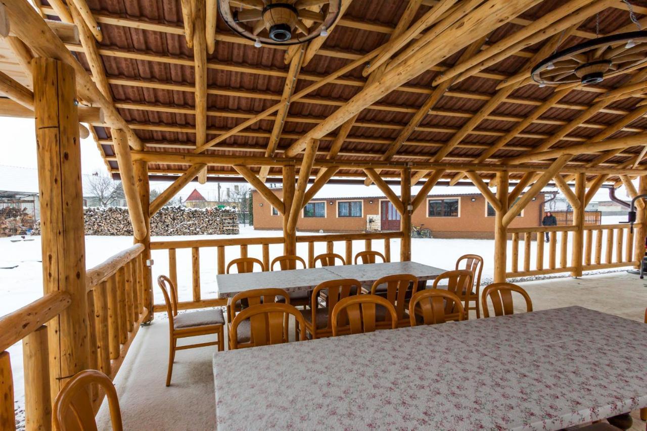 Eross Kulcsoshaz Villa Lăzarea Eksteriør bilde