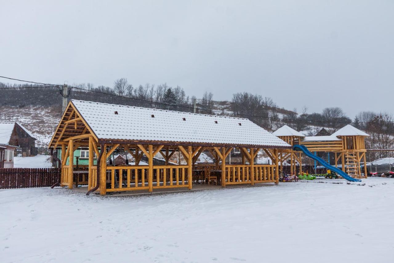 Eross Kulcsoshaz Villa Lăzarea Eksteriør bilde