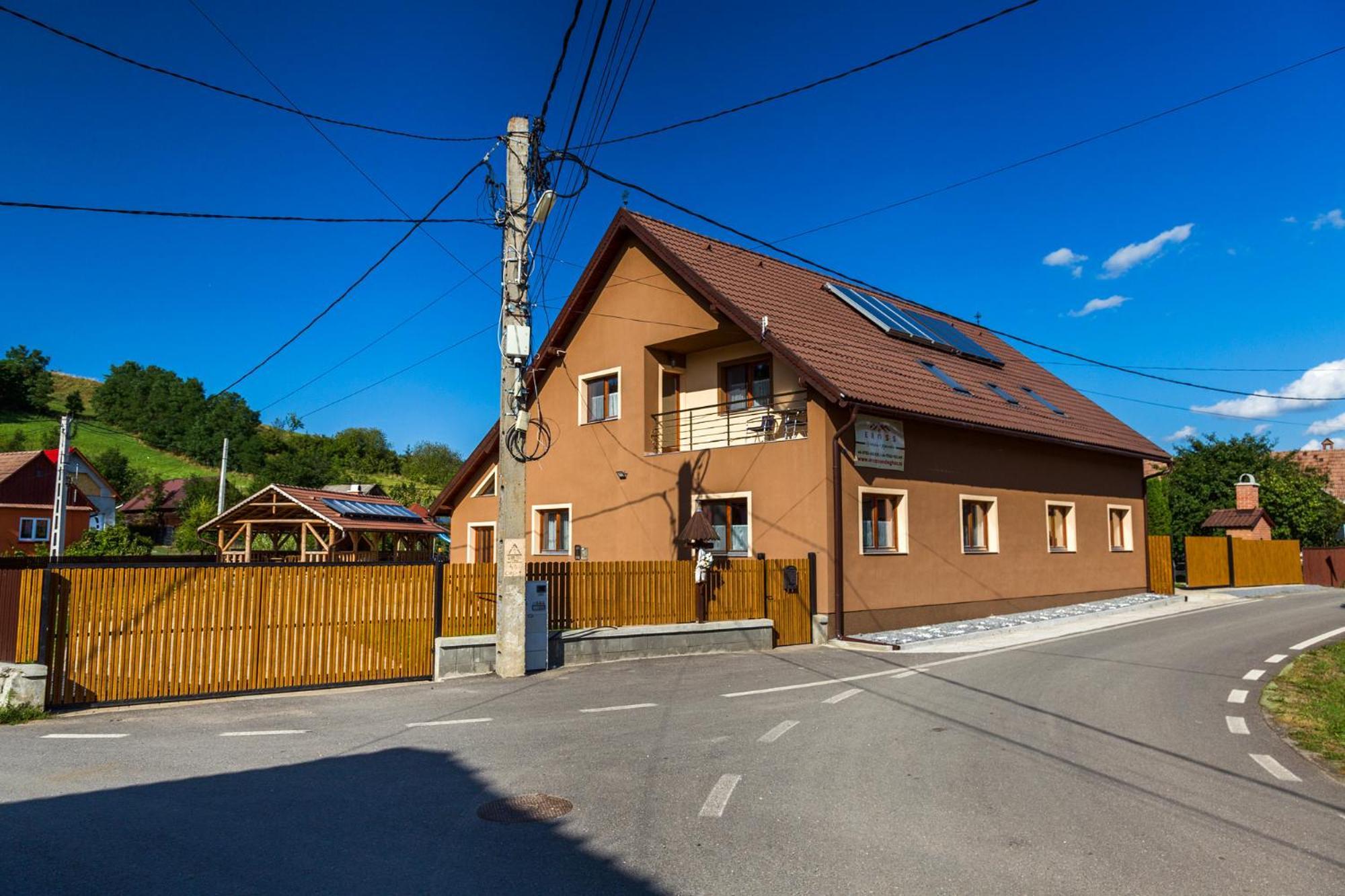 Eross Kulcsoshaz Villa Lăzarea Eksteriør bilde