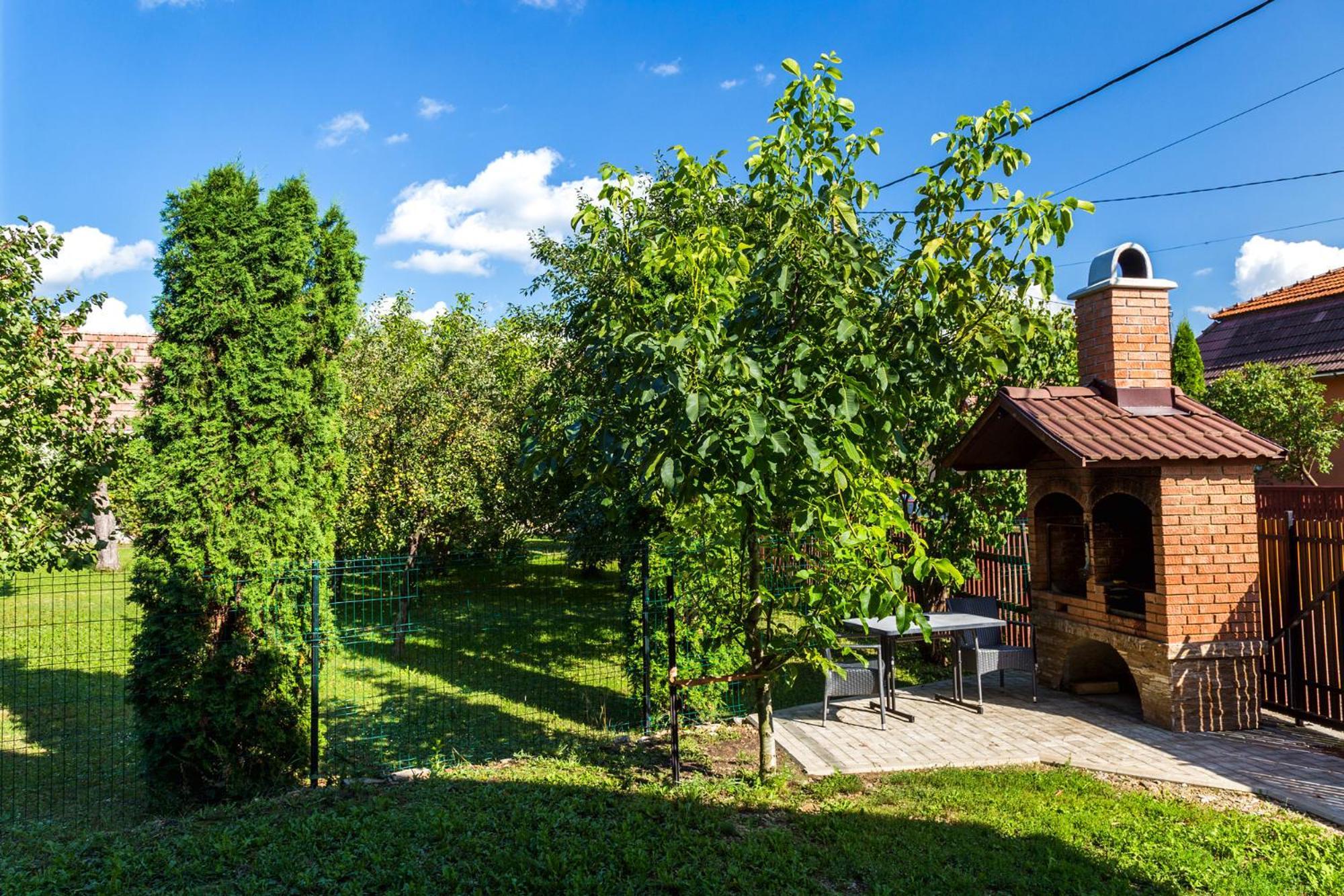 Eross Kulcsoshaz Villa Lăzarea Eksteriør bilde