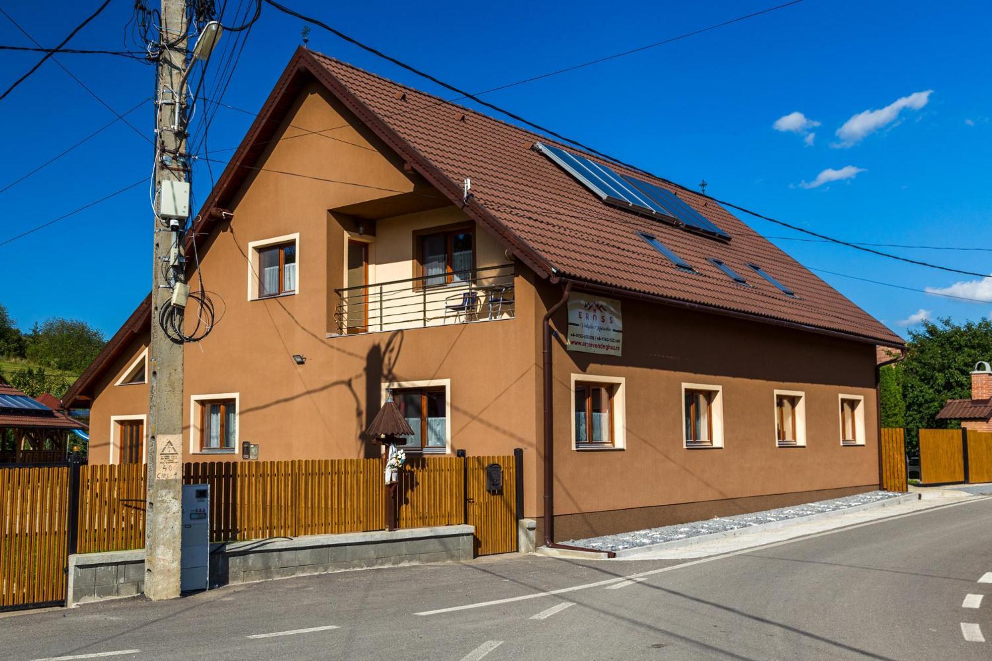 Eross Kulcsoshaz Villa Lăzarea Eksteriør bilde